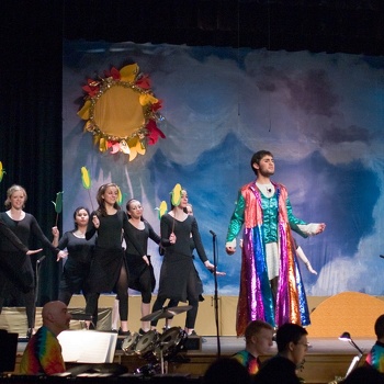 Joseph and the Amazing Technicolor Dreamcoat (2009)